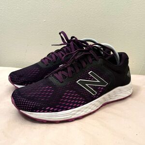 New Balance Fresh Foam Arishi V2 Running Shoes, Black/Voltage Violet- Size 9